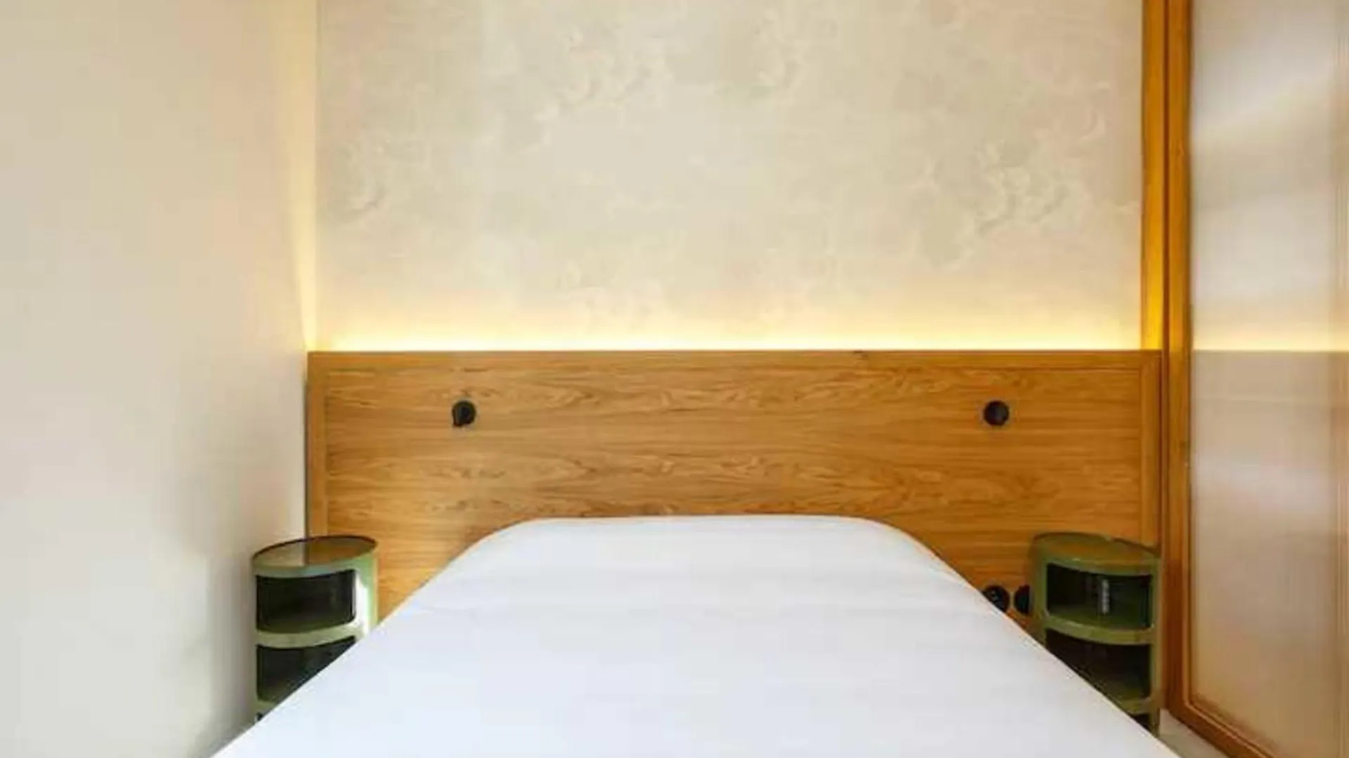 Residence 13 - Voltaire Paris France