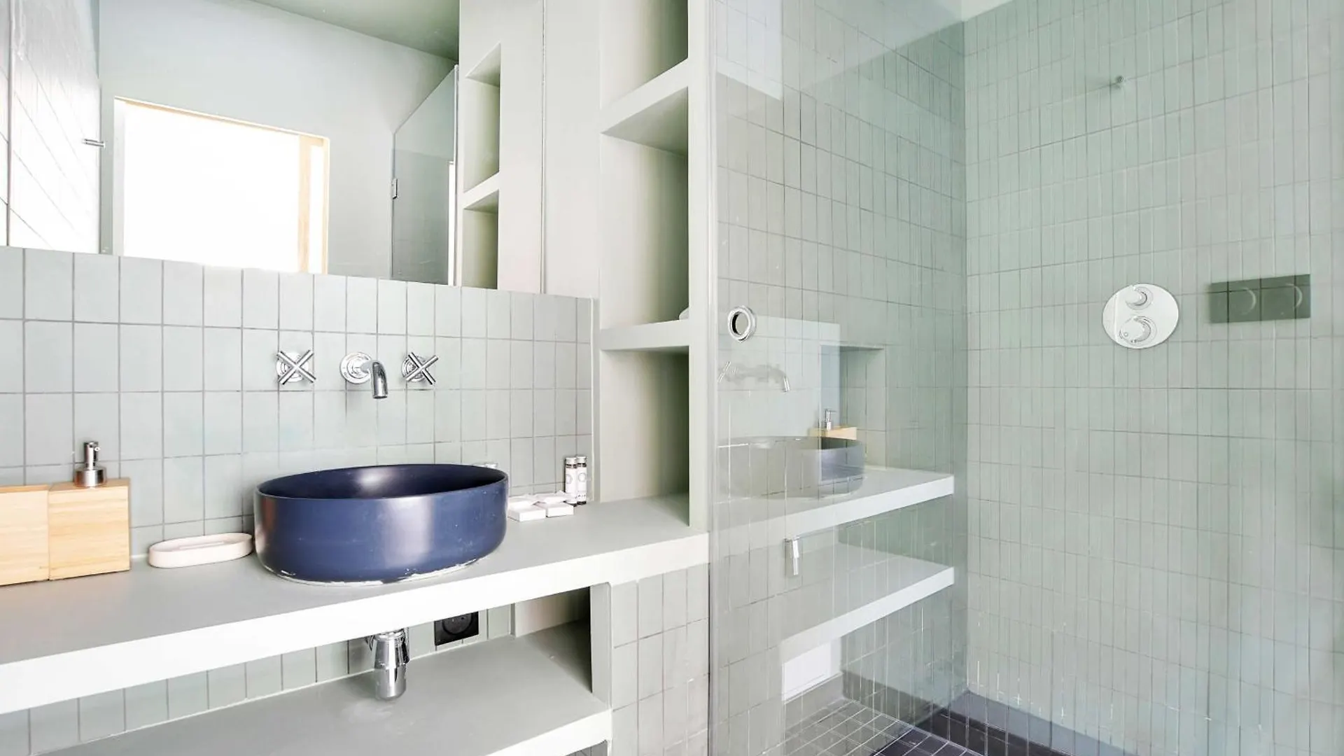 Residence 13 - Voltaire Paris Apartment