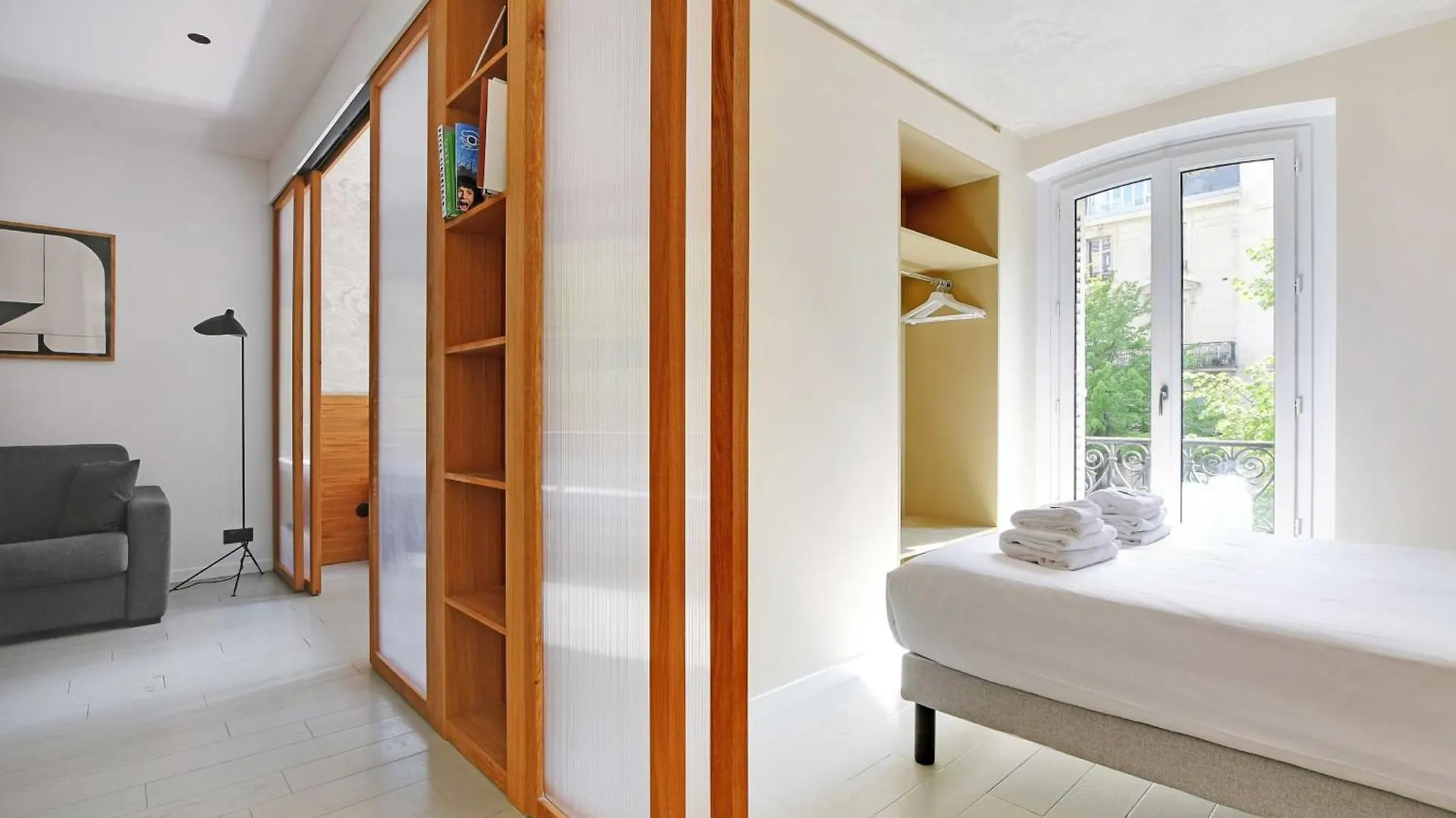 Residence 13 - Voltaire Paris Apartment